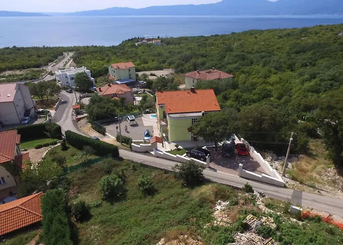 Luxury With Pool 2 Apartamento Kostrena