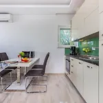 Luxury With Pool 2