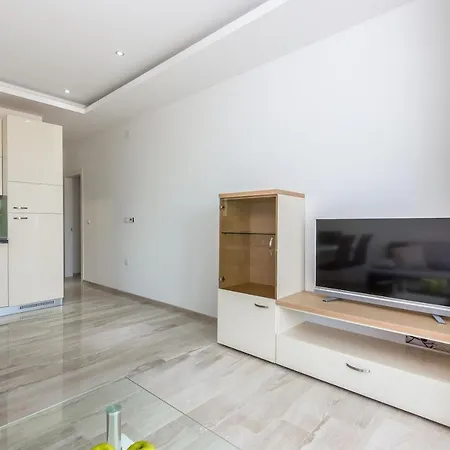 Apartment Luxury With Pool 2 Kostrena